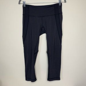 Lululemon cropped workout legging
